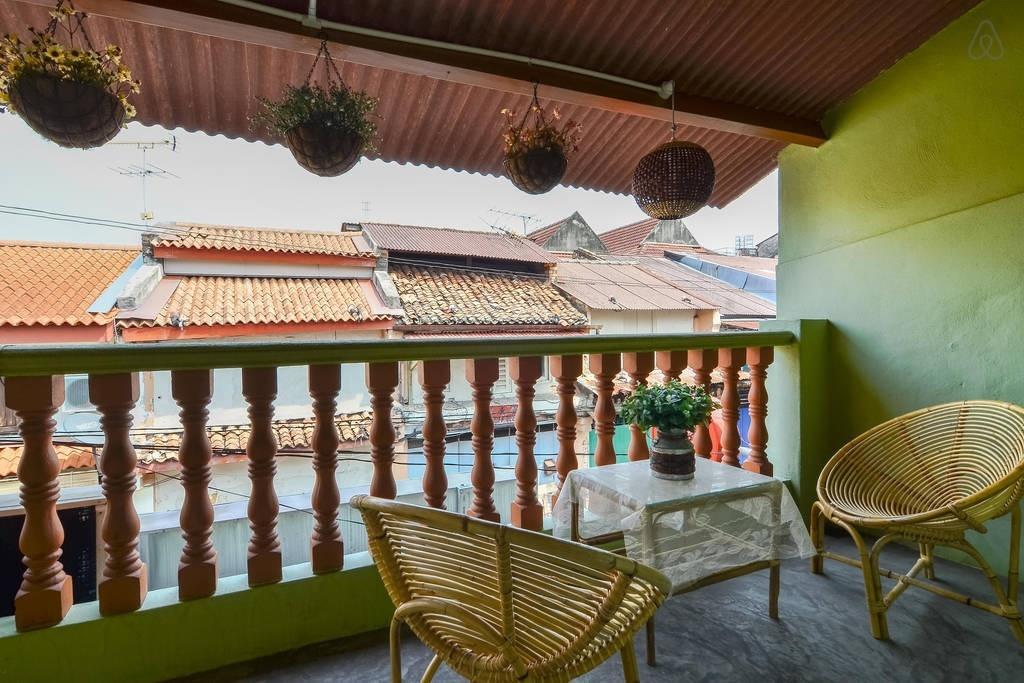 Ohana House @ 53 Kasturi Malacca Rum bild