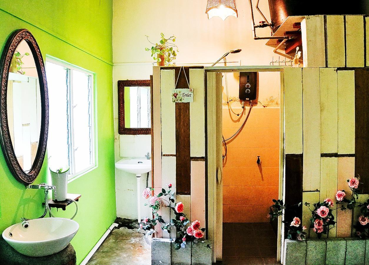 Ohana House @ 53 Kasturi Malacca Exteriör bild